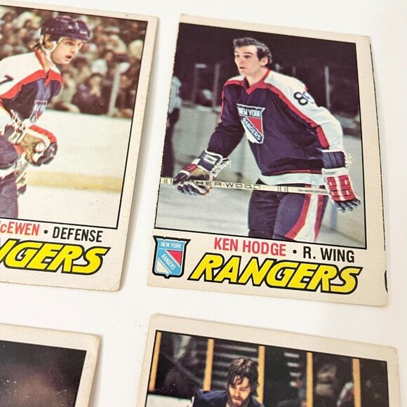 Vtg Lot of 28 1977-78 O Pee Chee New York Rangers NHL Hockey Cards Damaged - Picture 9 of 16